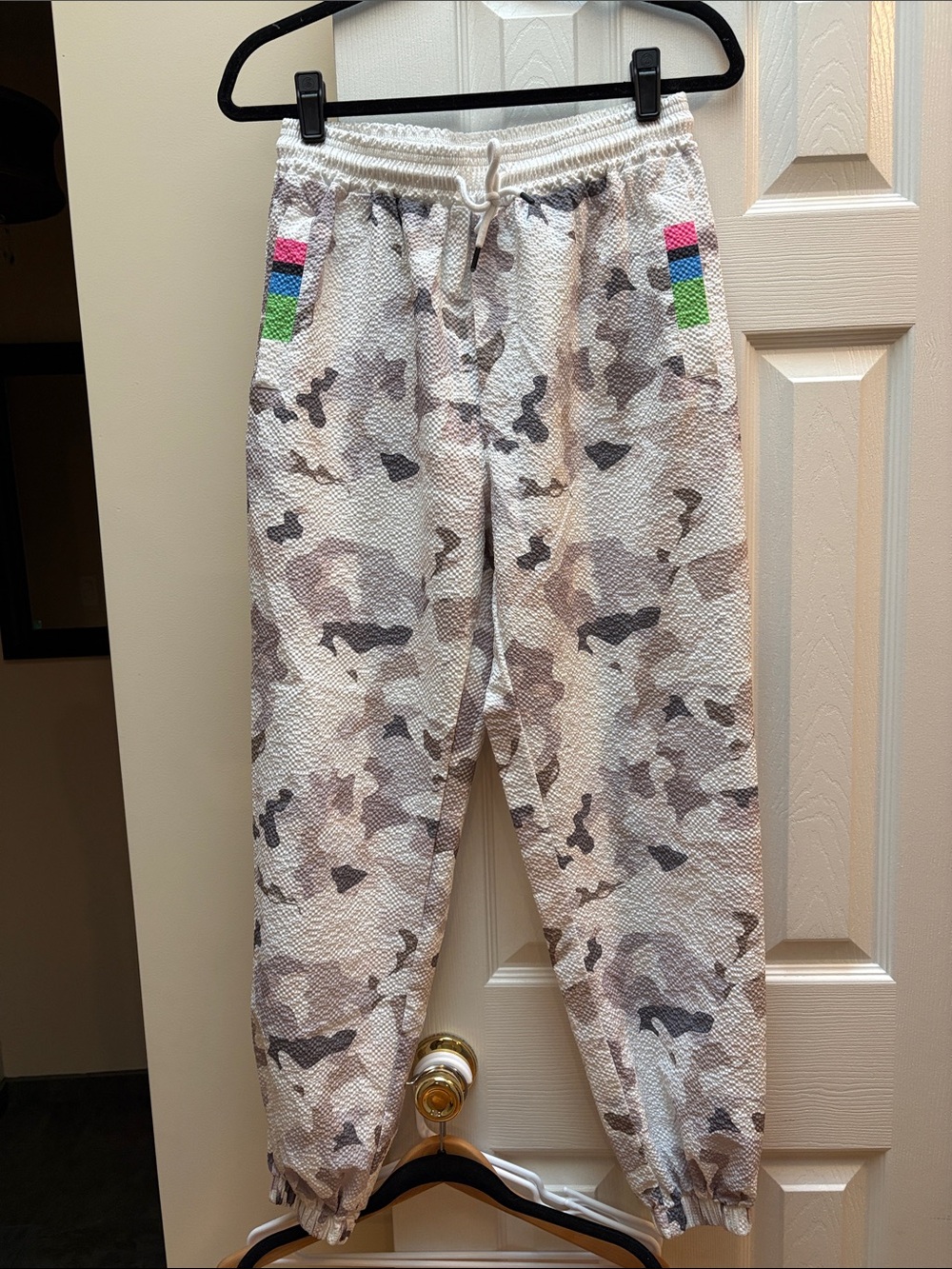 Pynkturtle joggers Stealth camouflage athletic Medium Like new